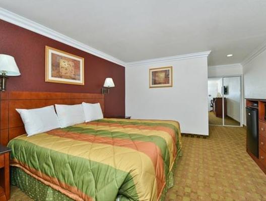 Rodeway Inn Adelanto Us 395 Eksteriør billede