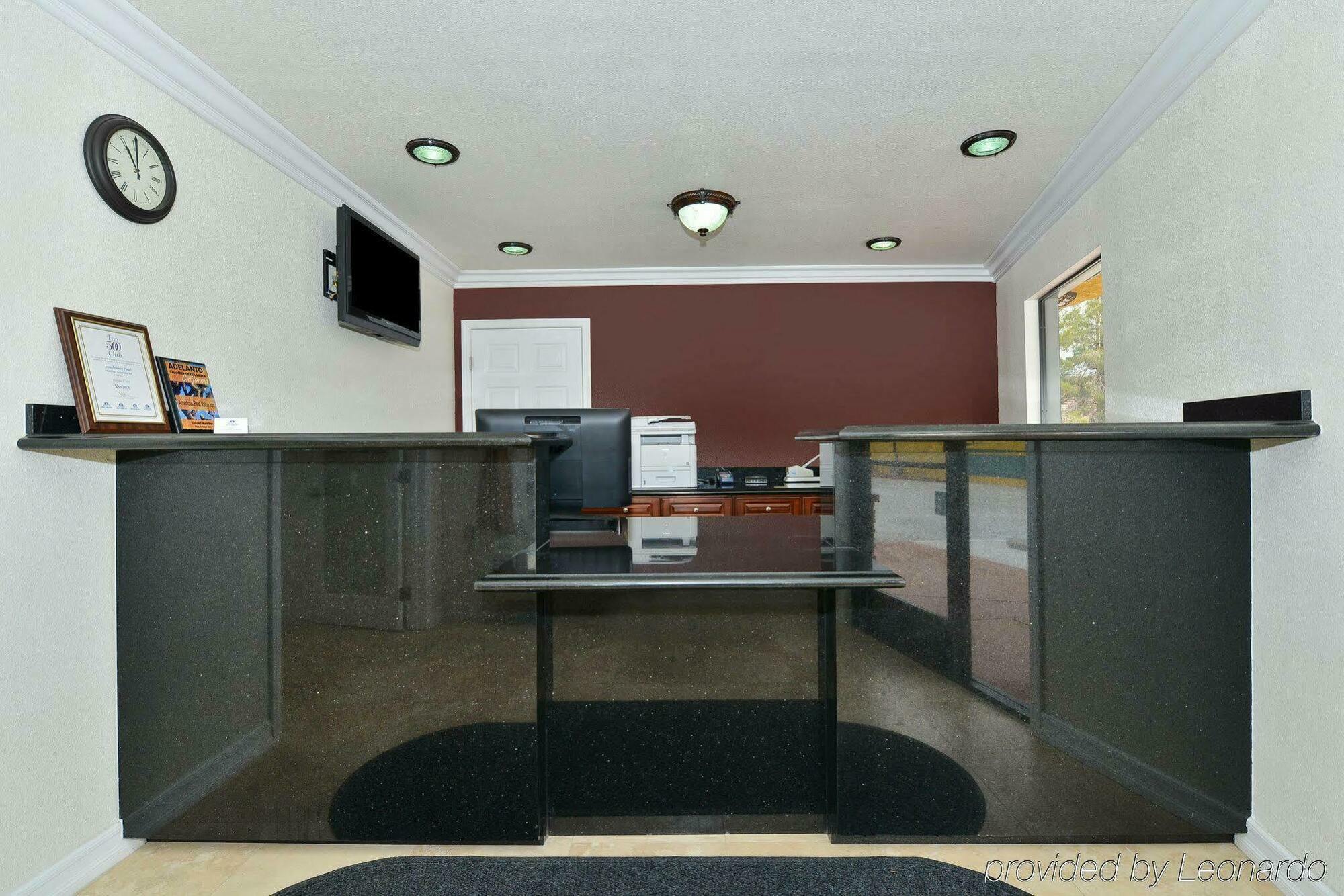 Rodeway Inn Adelanto Us 395 Eksteriør billede