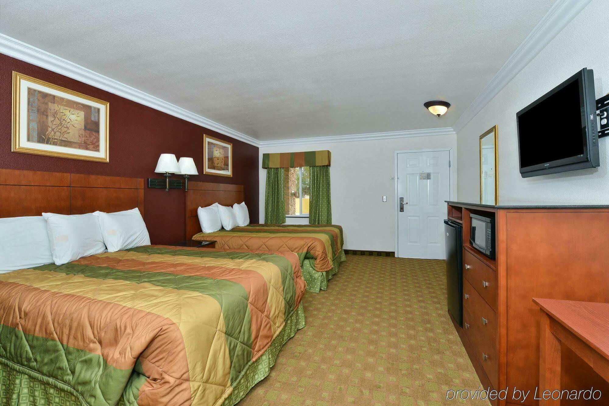 Rodeway Inn Adelanto Us 395 Eksteriør billede
